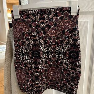 New Charlotte Russe Bodycon patterned skirt